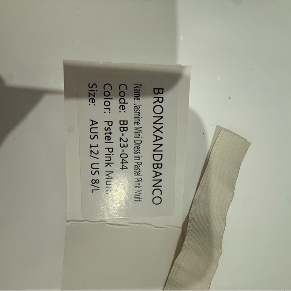 Bronx and Banco Jasmine Floral embroidery minidress - Picture 10 of 11